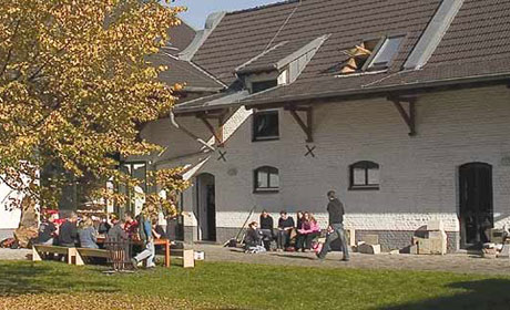 Ökologische Produktentwicklung im gestaltenden Handwerk